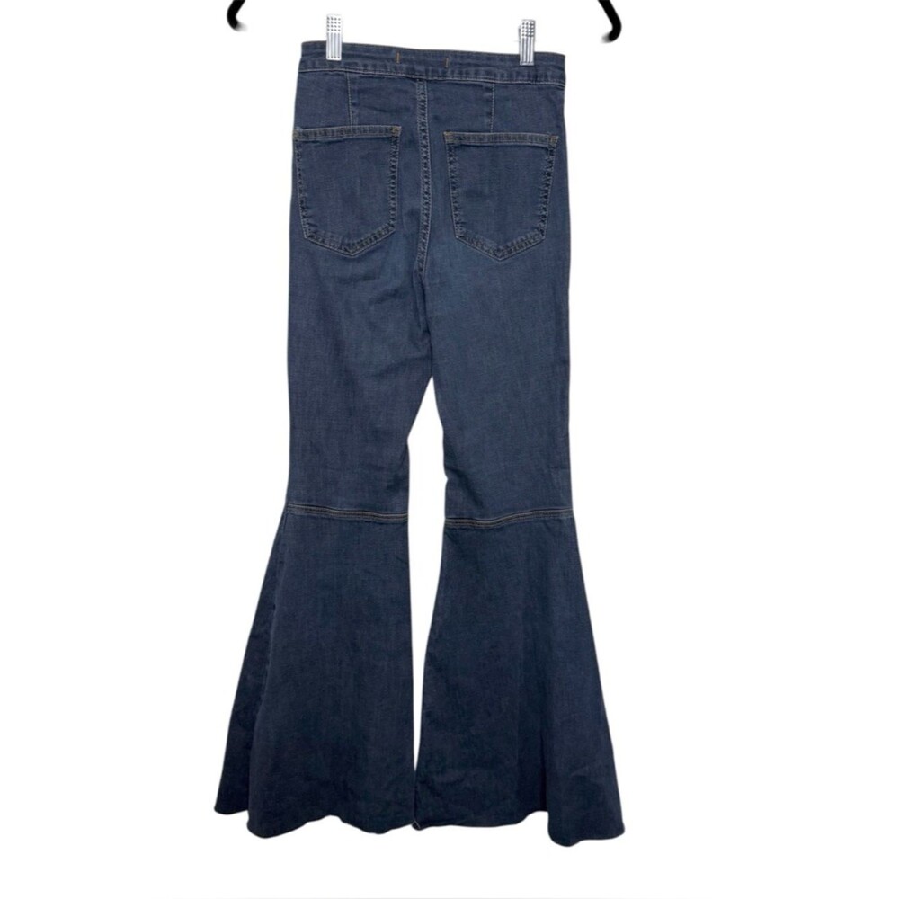 Free People Flare Jeans Medium Wash Bell Bottom Stretch Boho W26